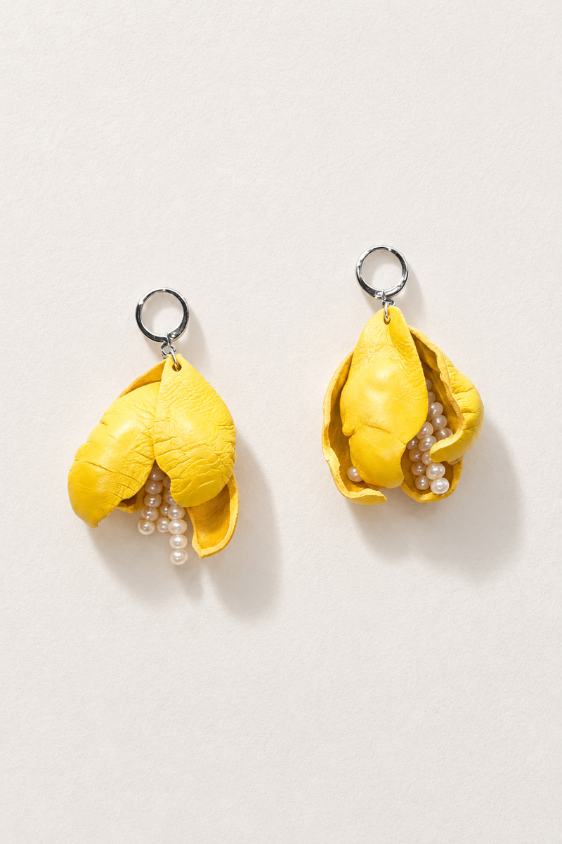 Leather Tulip Antique-Whisper